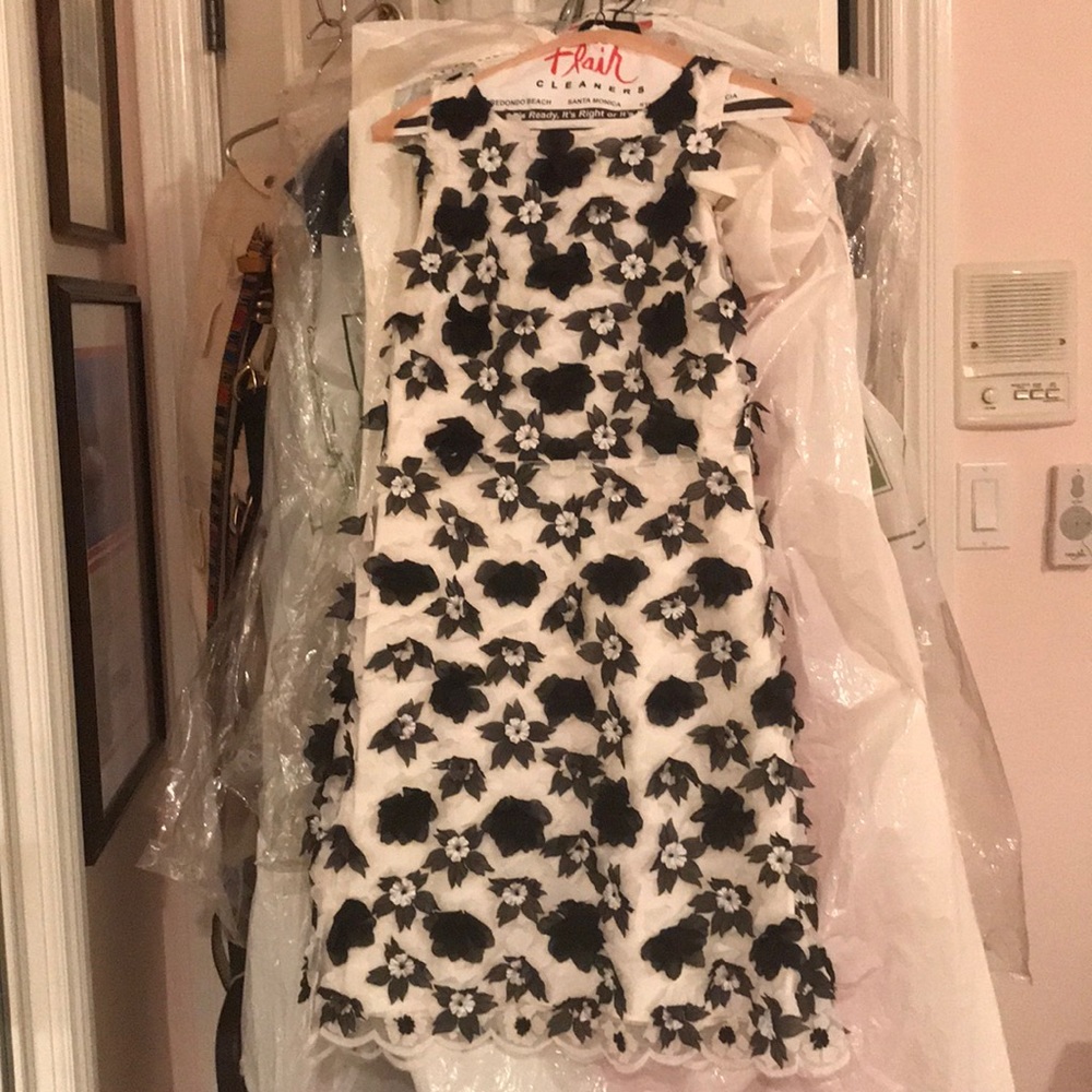 Black and white flower dress with 3D flower detail